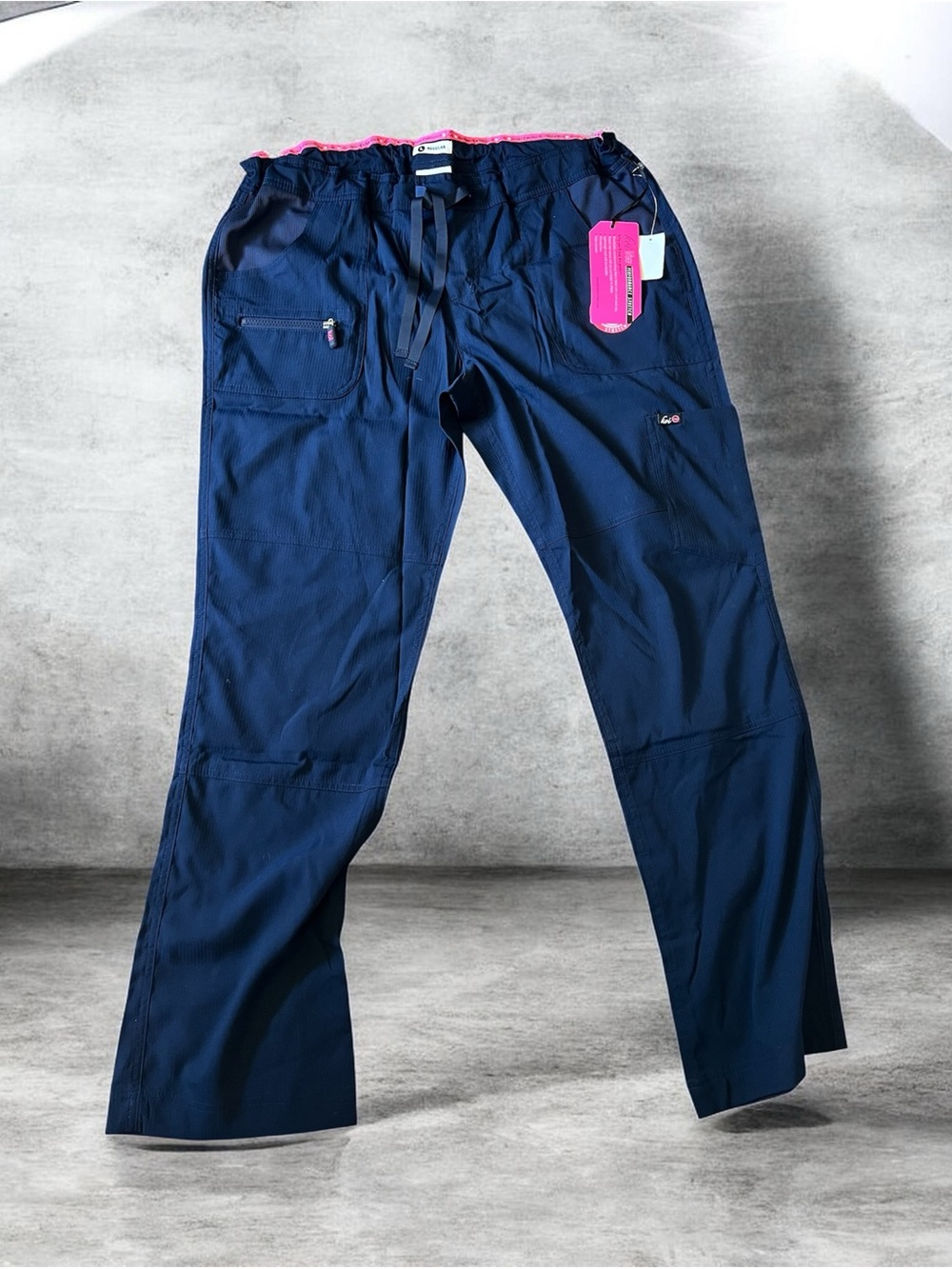 KOI Lite 721 Women's Navy Blue Peace Scrub Pant Size L. New

Bright pink trim.
